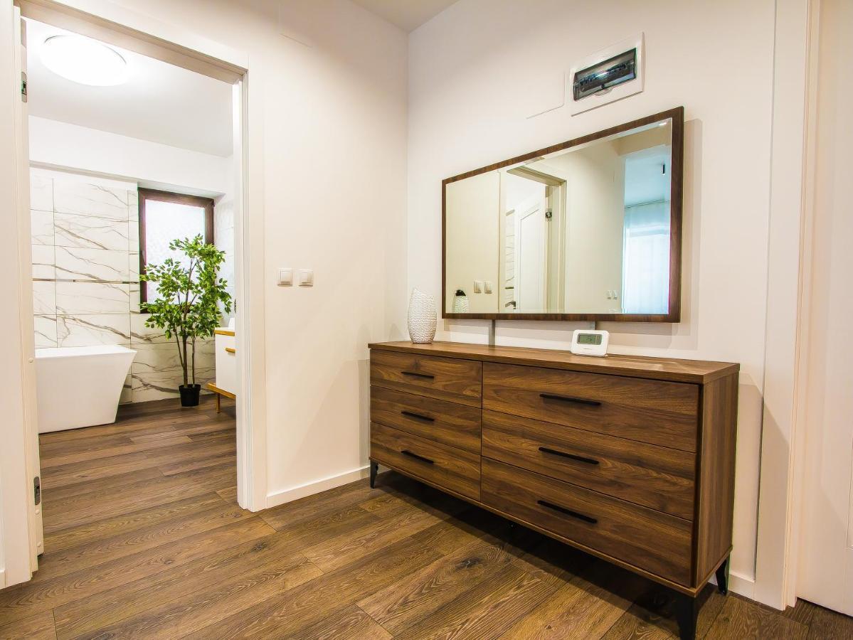 Iancului Aparthotel Bucarest Esterno foto