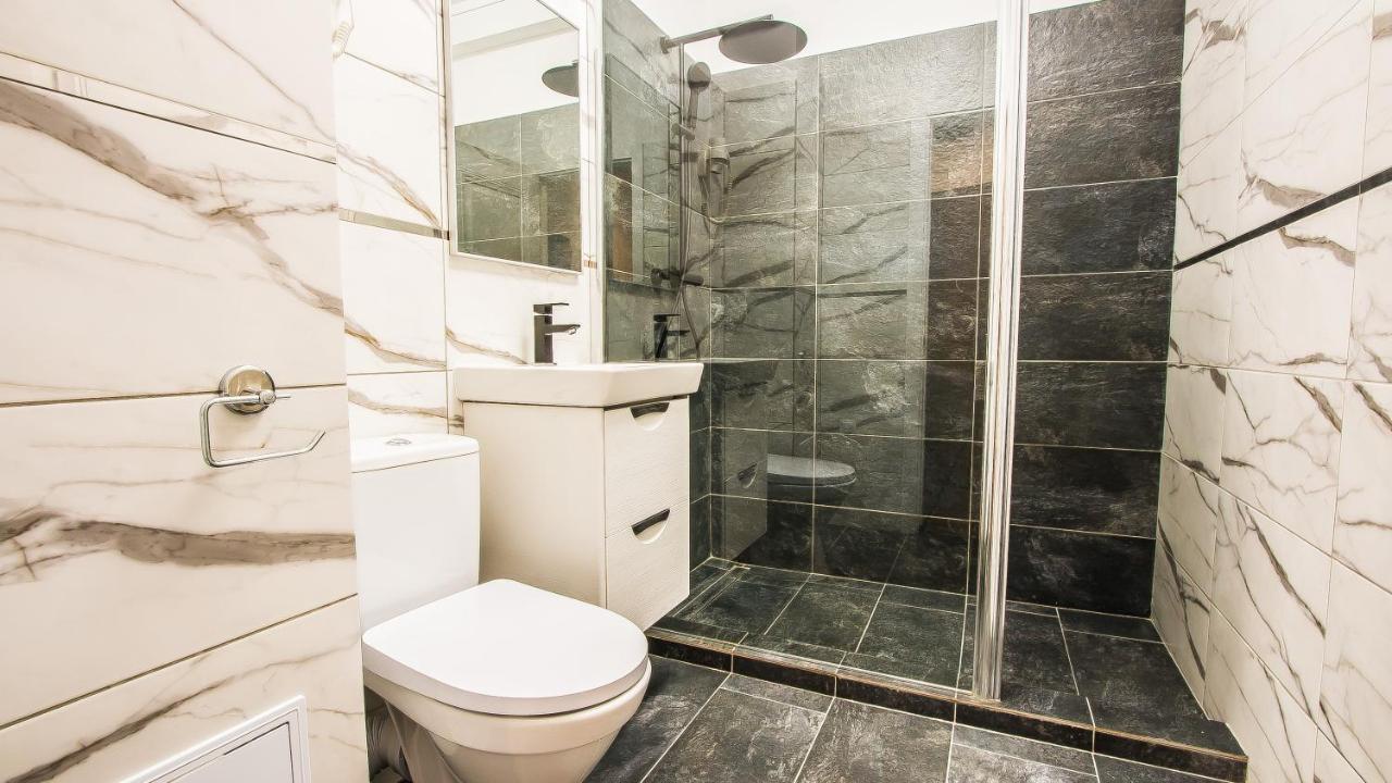 Iancului Aparthotel Bucarest Esterno foto